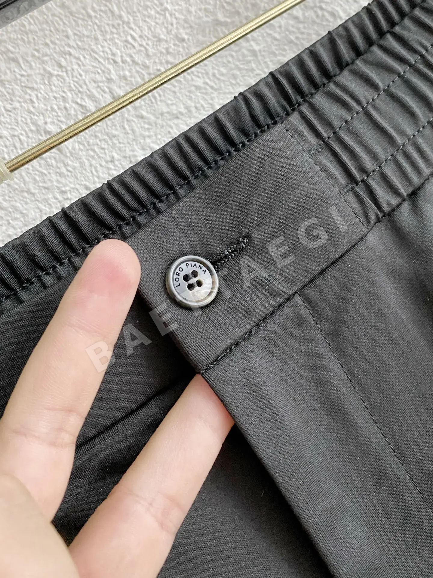 로로피아나 린넨 혼방 남성 바지 상세 이미지 6