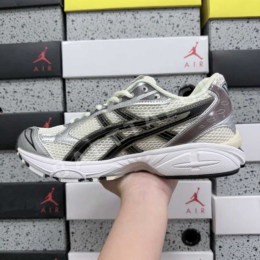 아식스 [WZ] 젤 카야노 14 1201A019-108 200400 Asics Gel-Kayano 14 Cream Black Metallic 상세 이미지 3