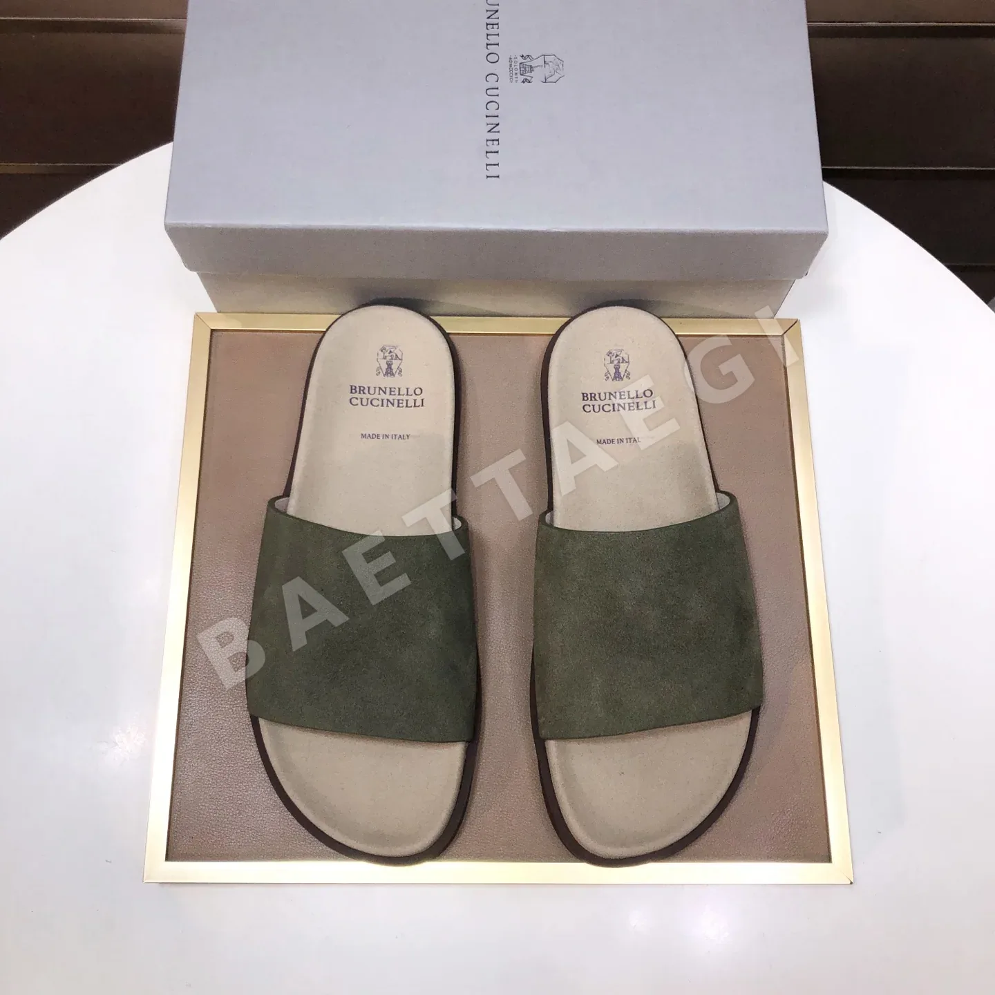 브루넬로쿠치넬리 여름 메시 슬리퍼 23632