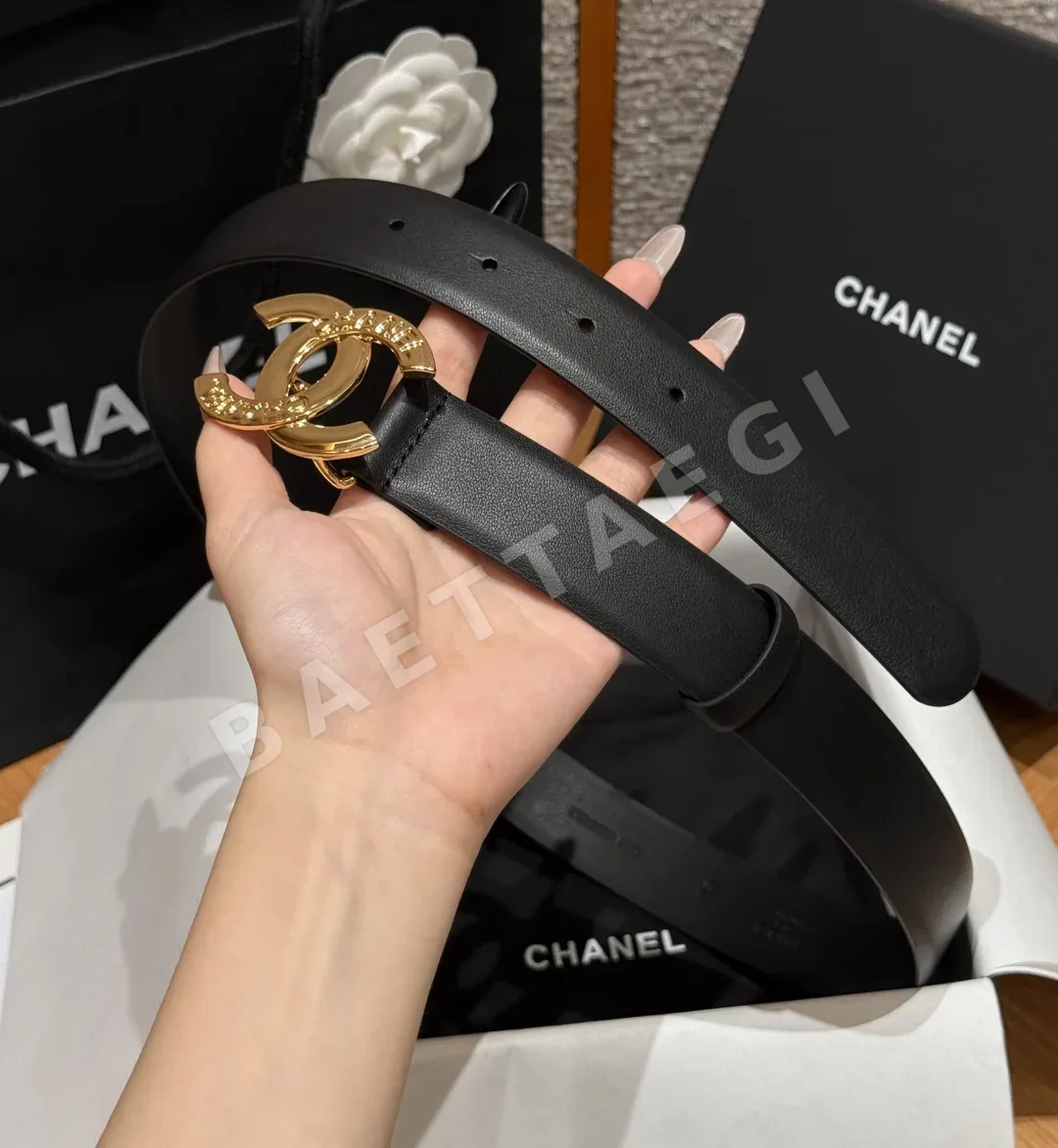 샤넬 클래식 더블 C 메탈 버클 벨트 상세 이미지 4