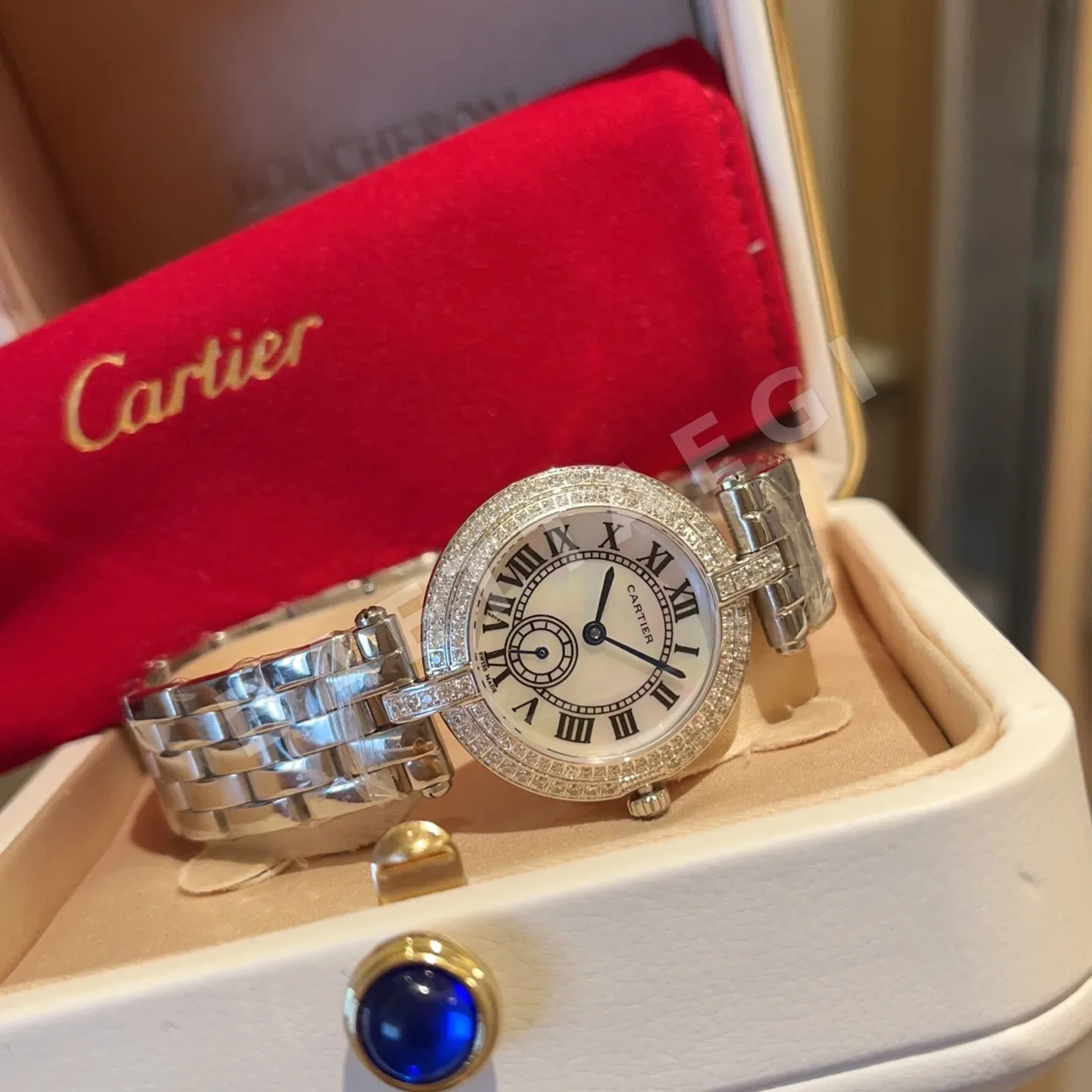 까르띠에 시계 사파이어 글라스 레플리카 42825 Cartier 상세 이미지 2