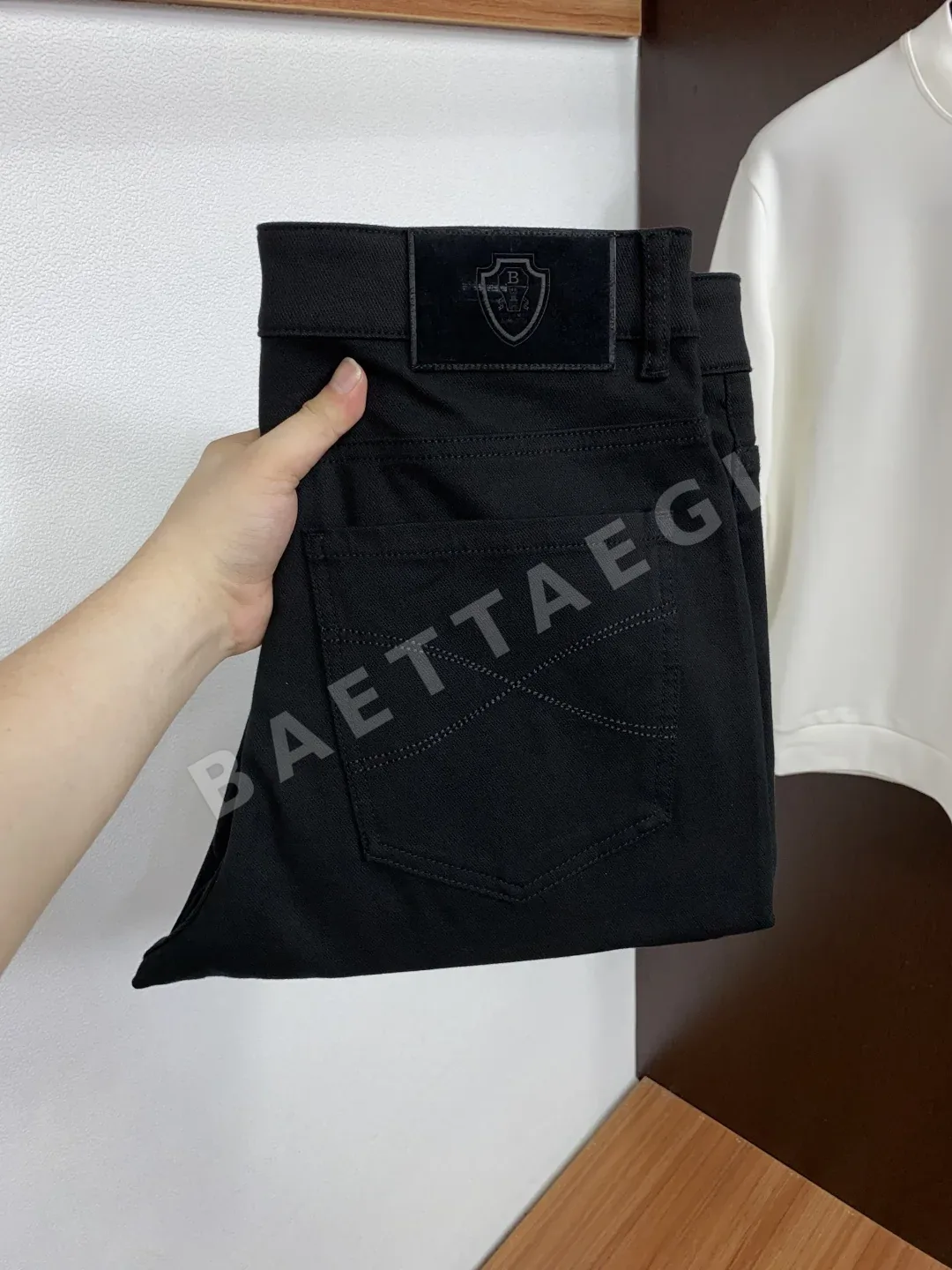 브루넬로쿠치넬리 스트레이트핏 코튼 바지 169685