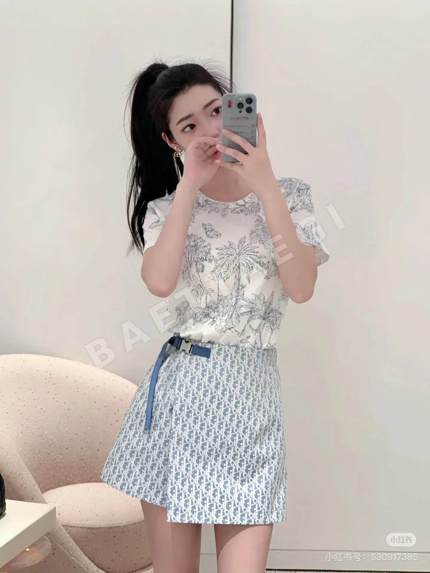 디올 여성 린넨 코튼 나비 프린트 반팔 티셔츠 상세 이미지 8
