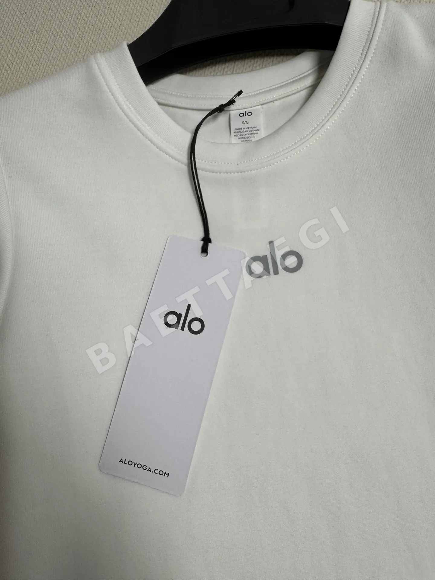 알로 여성 라운드넥 반팔 티셔츠 상세 이미지 5