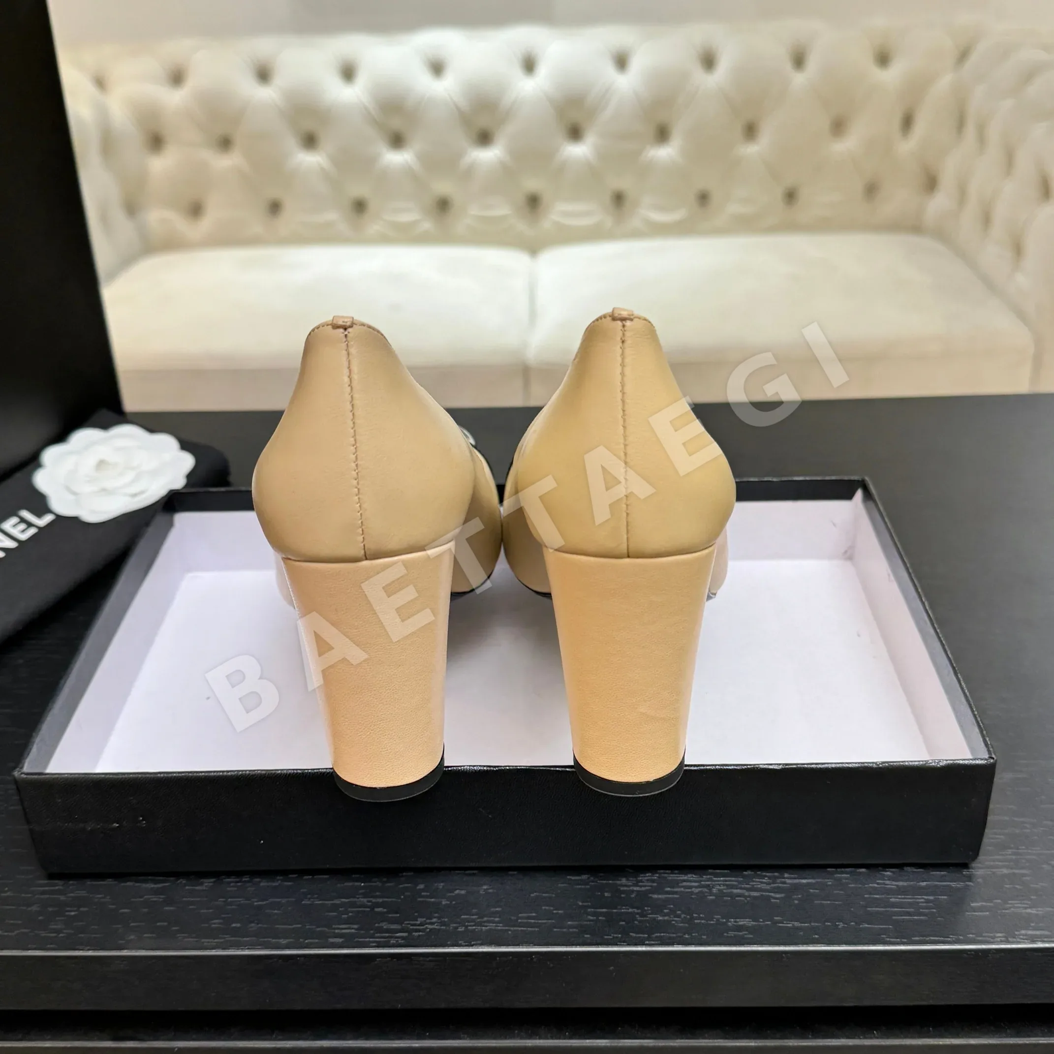 샤넬 더블 C 스티치 스퀘어 토 스트랩 여성 신발 상세 이미지 9