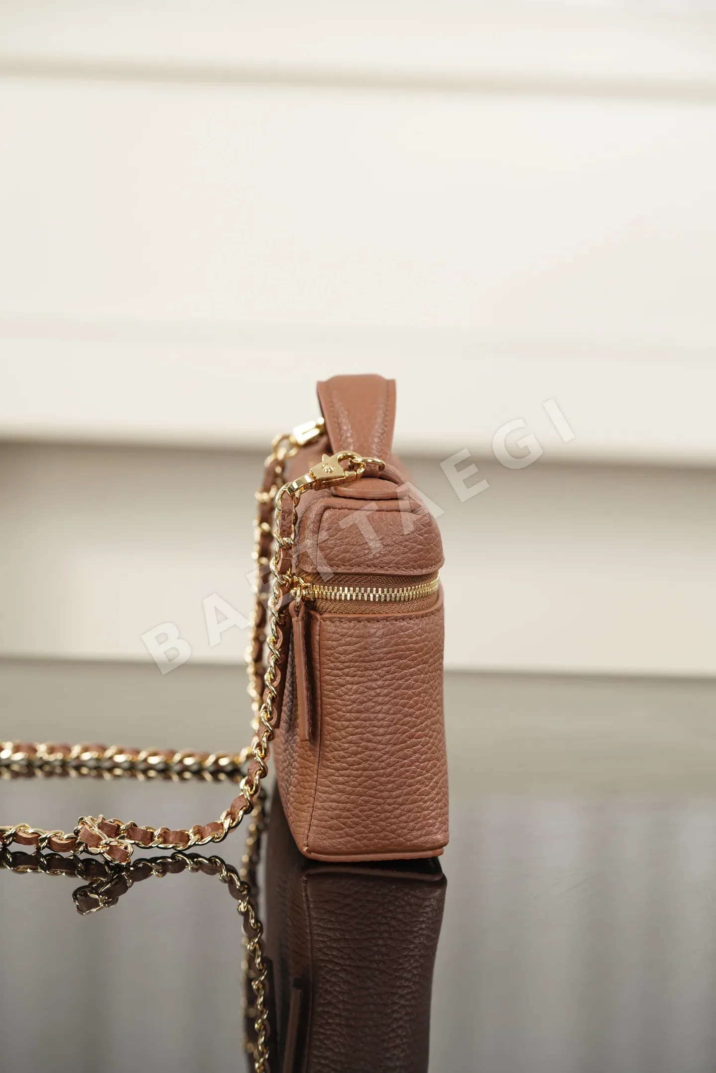 샤넬 박스 스몰 브라운 가죽 가방 상세 이미지 6