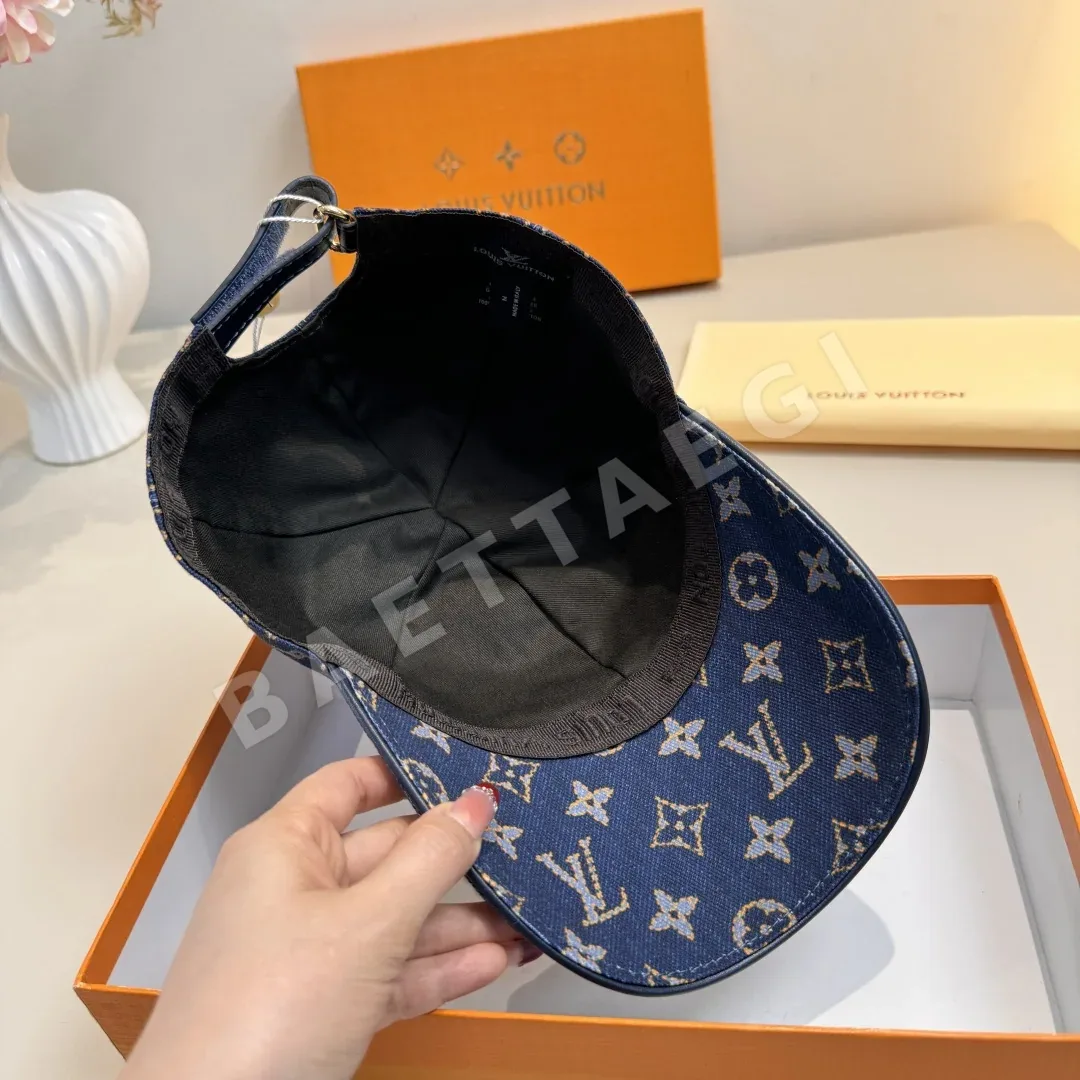 루이비통 LV 캔버스 소가죽 남성용 캡 상세 이미지 6