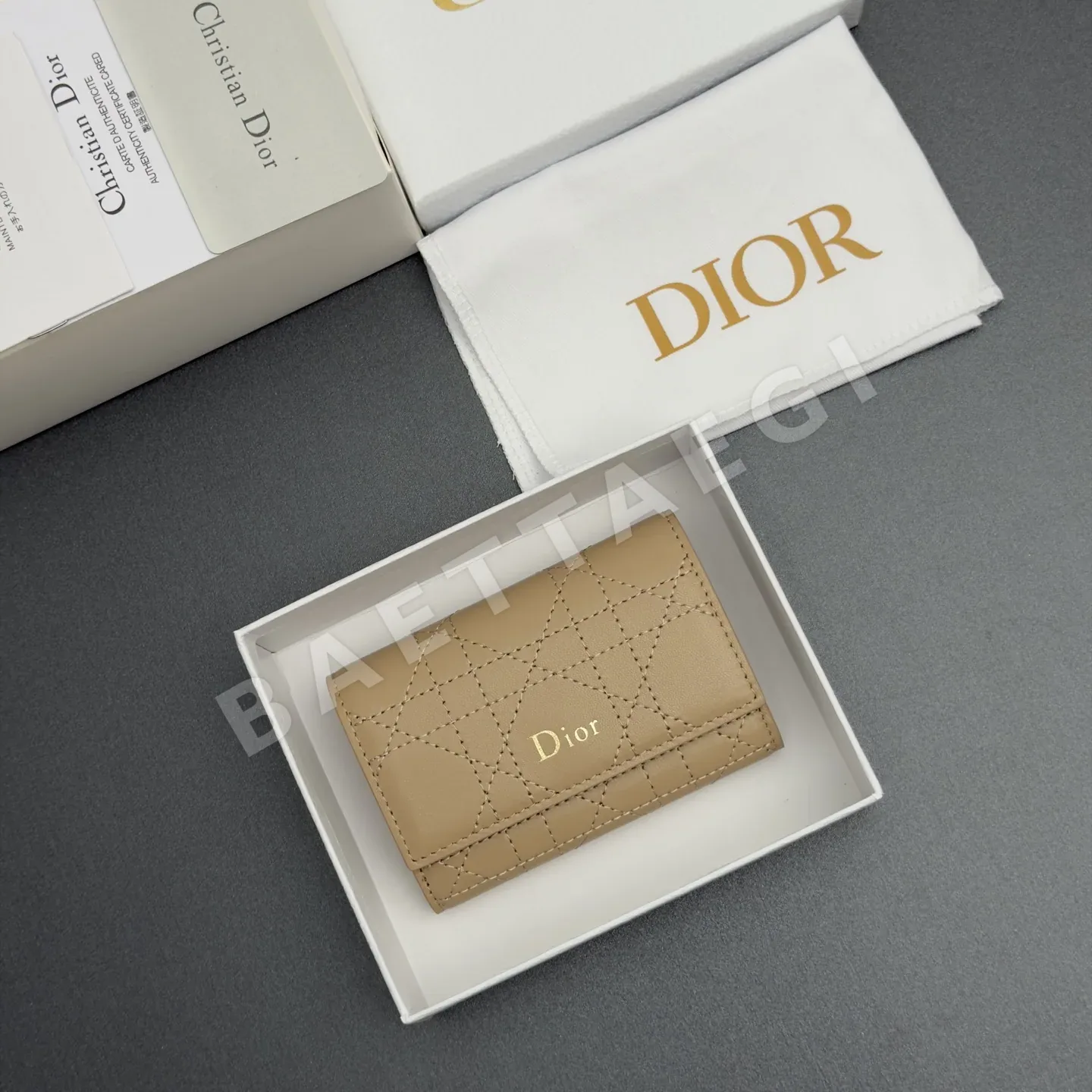 디올 트리아논 램스킨 코인퍼스 지갑 S4602 상세 이미지 9