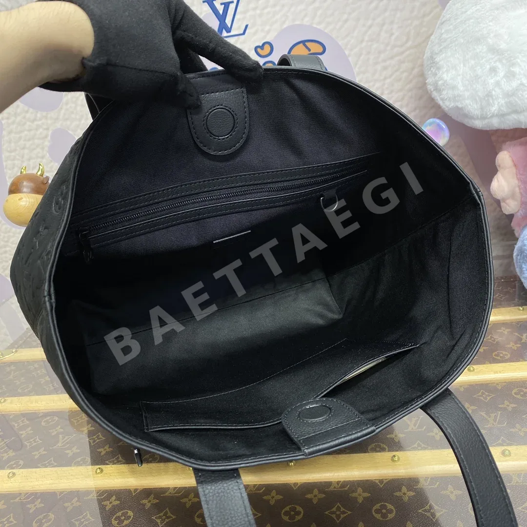 루이비통 엑스커션 핸드백 M24777 상세 이미지 9