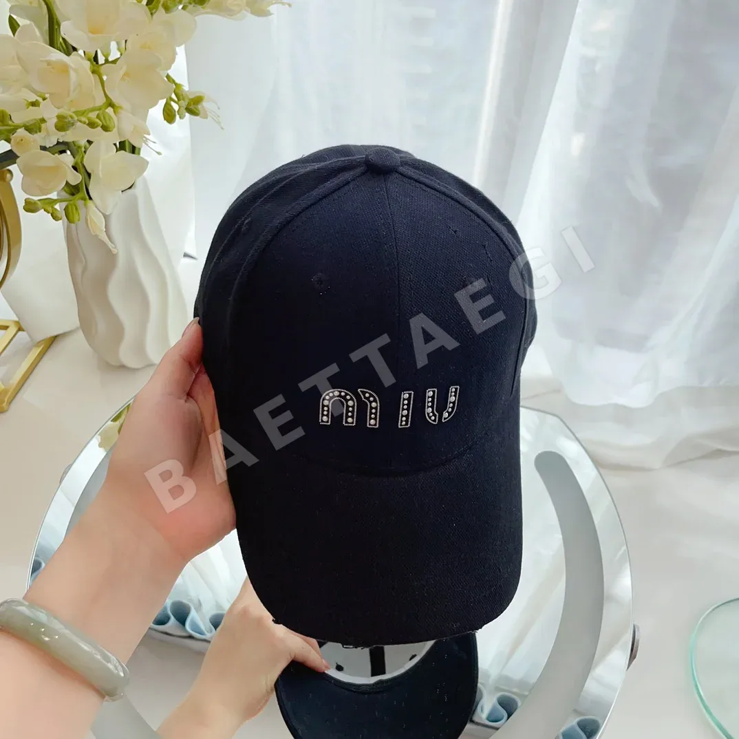 미우미우 모자 81006 Miu Miu Cap 상세 이미지 6