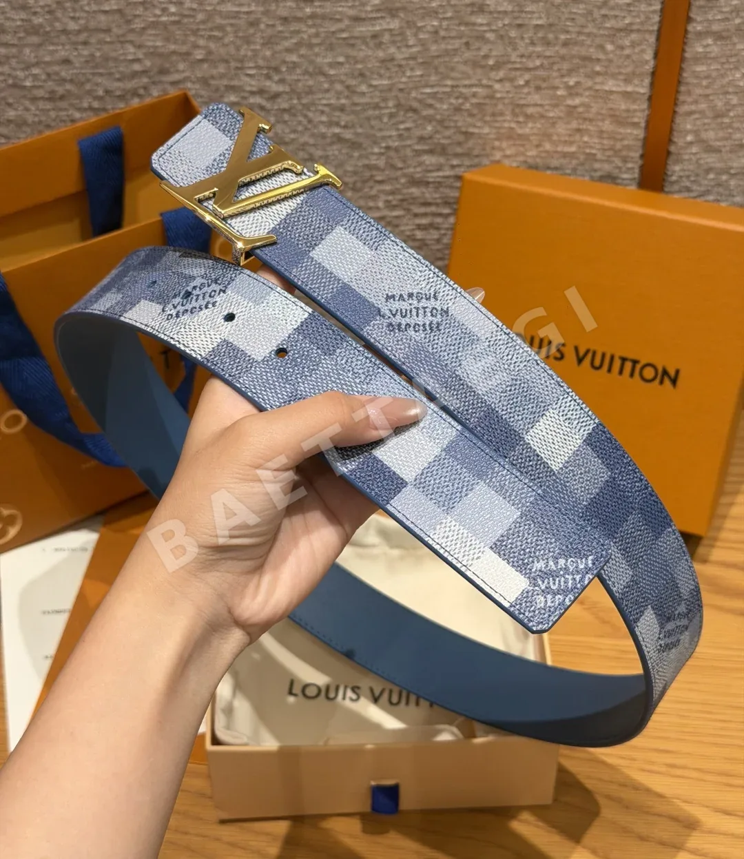 루이비통 DIMENSION 40mm 리버시블 벨트 상세 이미지 7