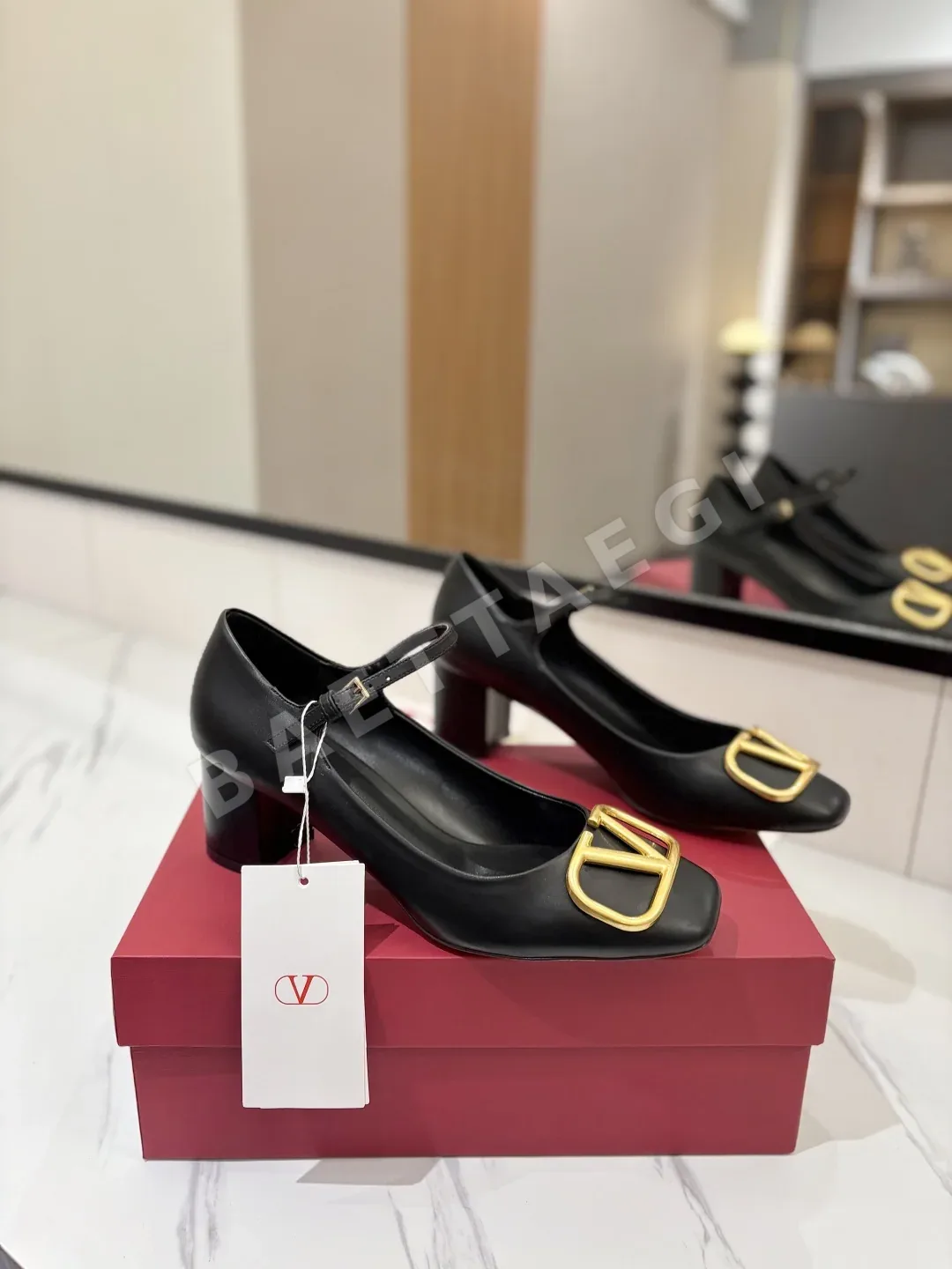 발렌티노 레트로 메리제인 24698