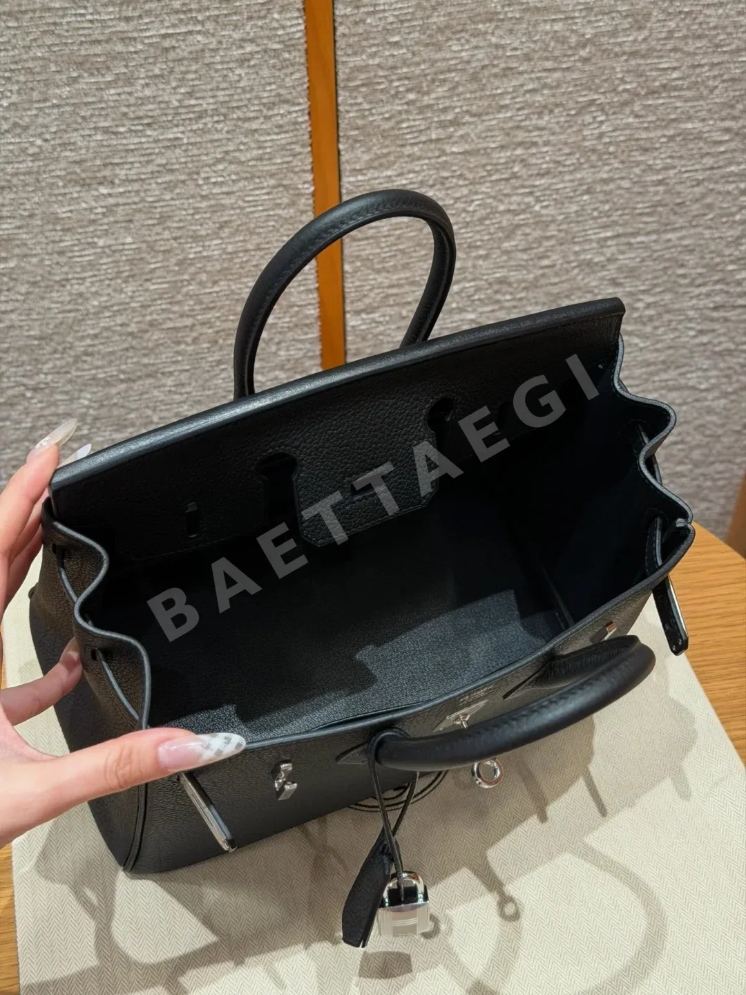 에르메스 버킨 25 토고 가죽 가방 상세 이미지 6