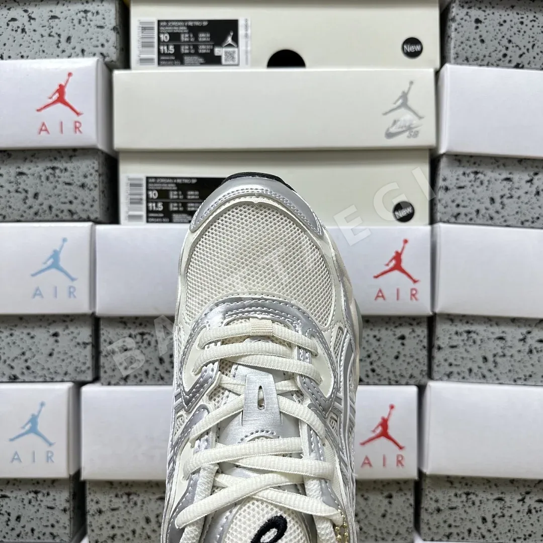아식스 [WZ] 젤 NYC 1203A805-101 200380 Asics Gel-NYC Cream Pure Silver 상세 이미지 7