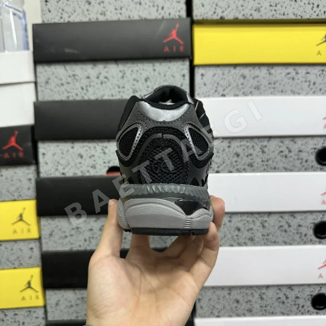 아식스 [WZ] 젤 NYC 1201A789-020 200387 Asics Gel-NYC Graphite Grey Black 상세 이미지 8