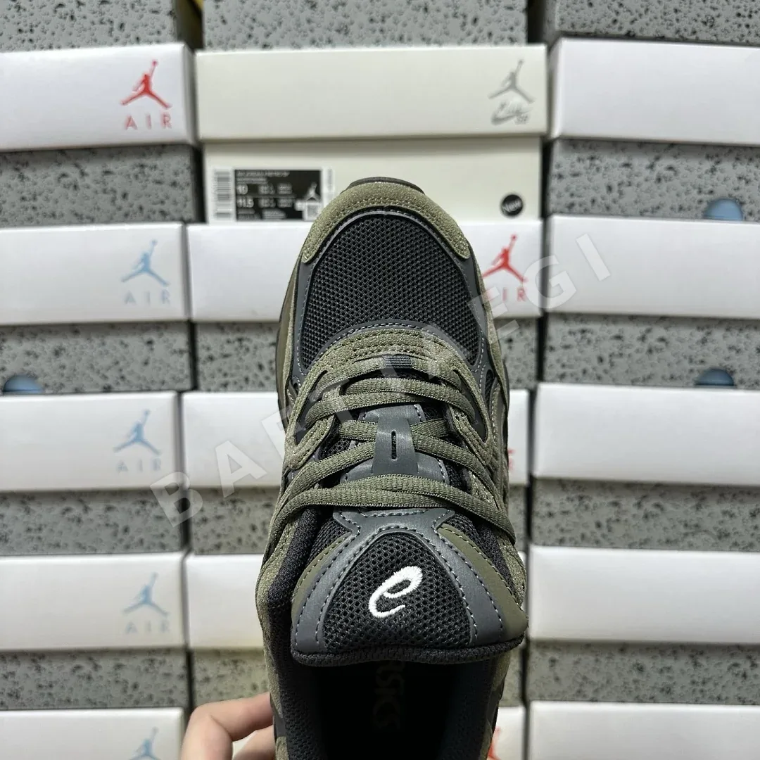 아식스 [M] 젤 NYC 1203A383-303 200509 Asics Gel-NYC Loden Green Graphite Grey 상세 이미지 4