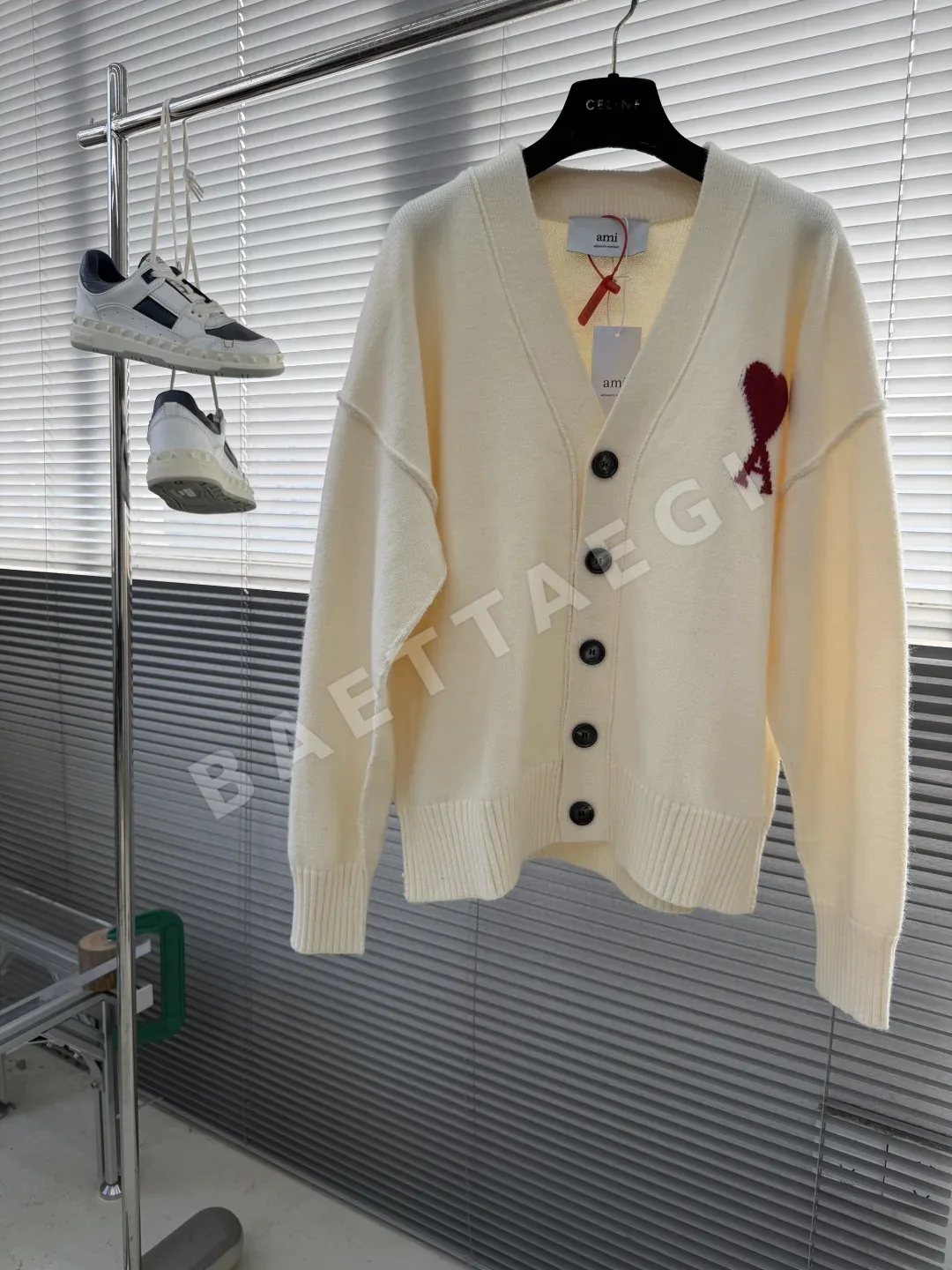 아미 메리노 울 하트 패턴 남성 가디건 169693