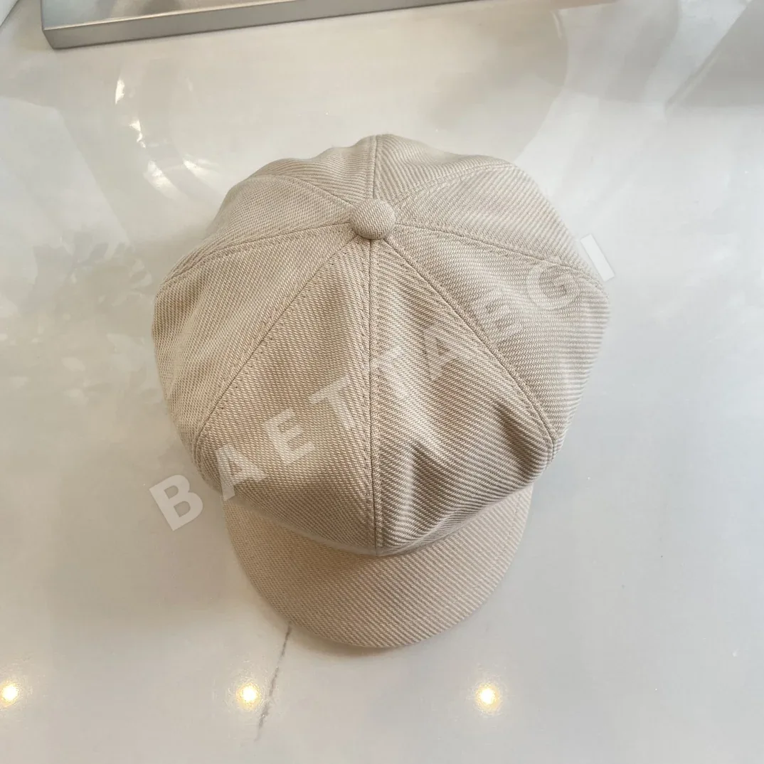 발렌시아가 팔각 베레모 모자 81668