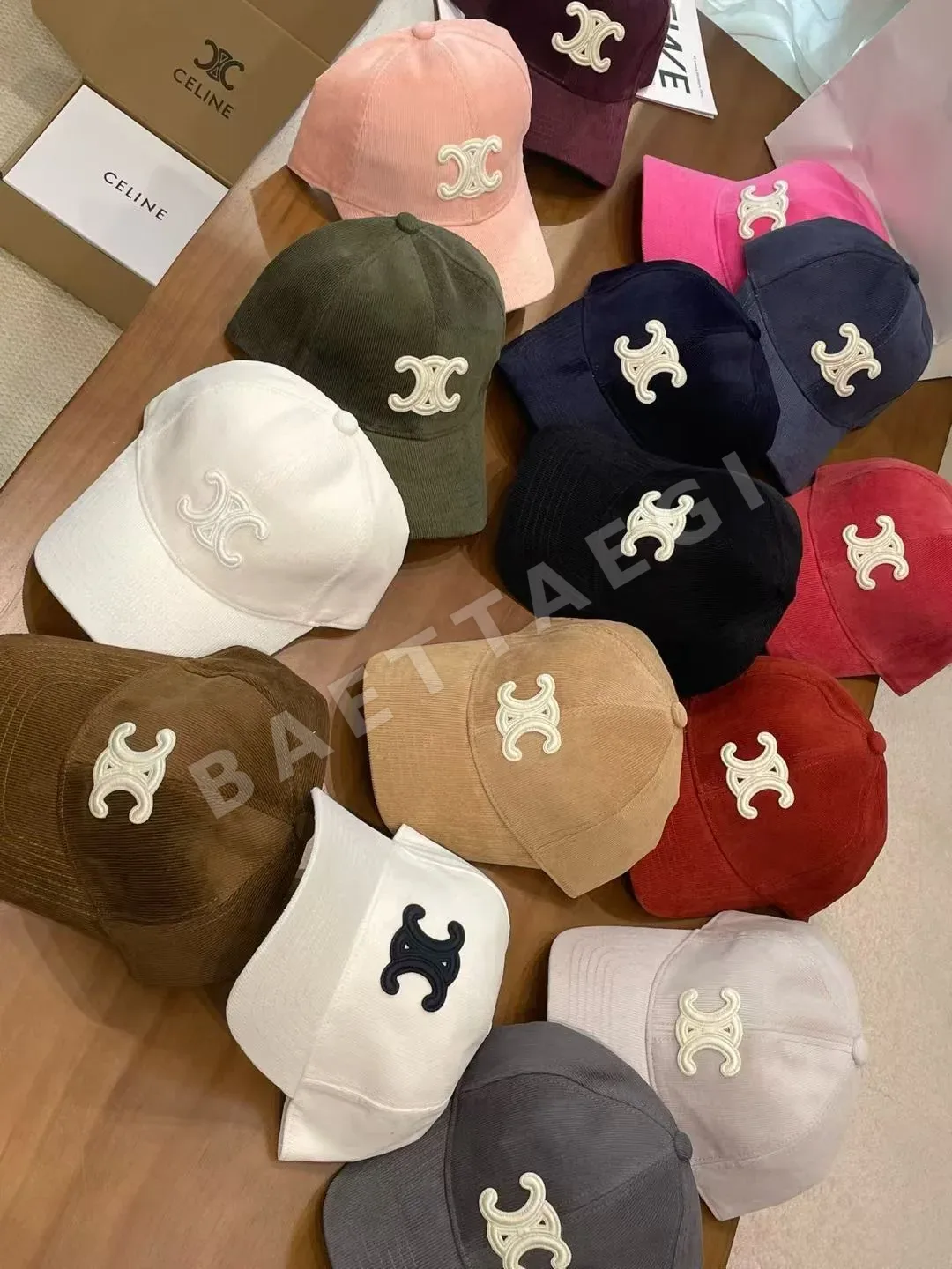 셀린느 코듀로이 베이스볼 캡 상세 이미지 3