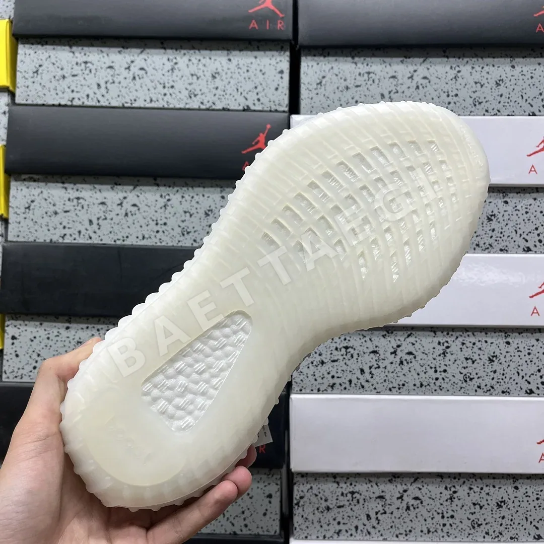 아디다스 [XQ] 이지 부스트 350 V2 FW5317 200760 Adidas Yeezy Boost 350 V2 Cloud White 상세 이미지 9