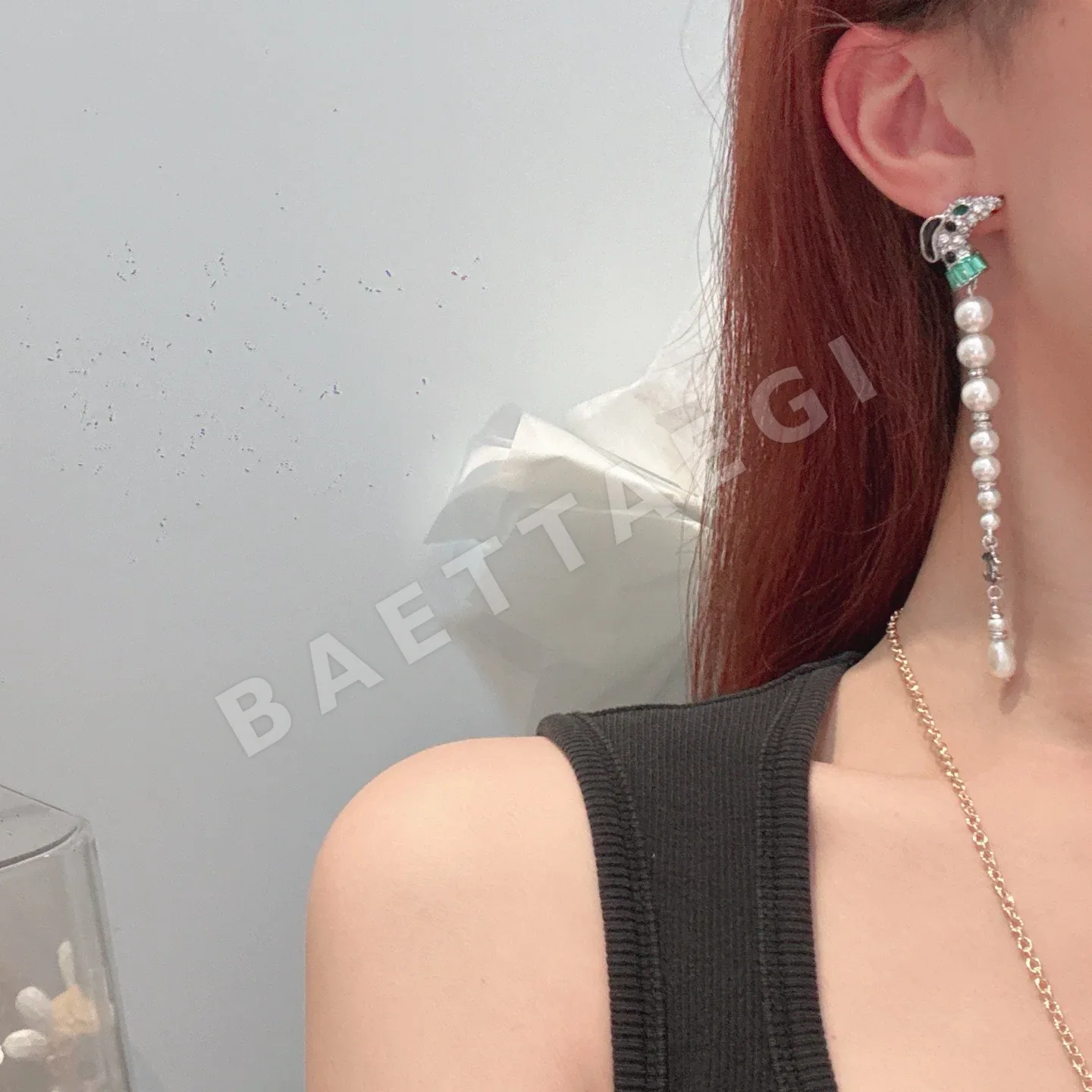 샤넬 더블 C 에나멜 귀걸이 149357