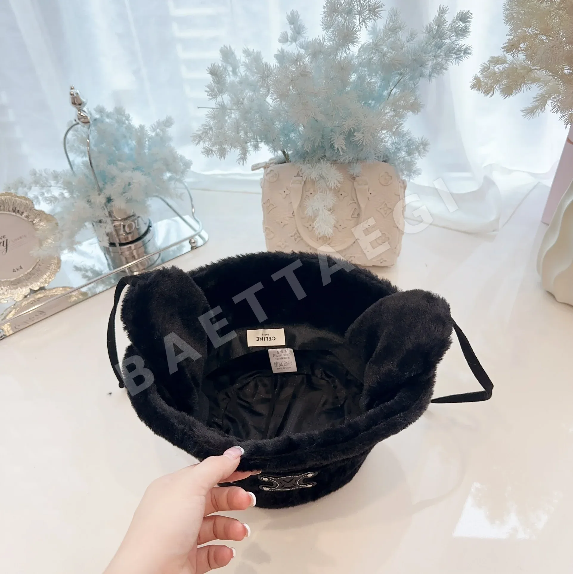 셀린느 인조 밍크 퍼 귀덮개 피셔맨 햇 상세 이미지 7