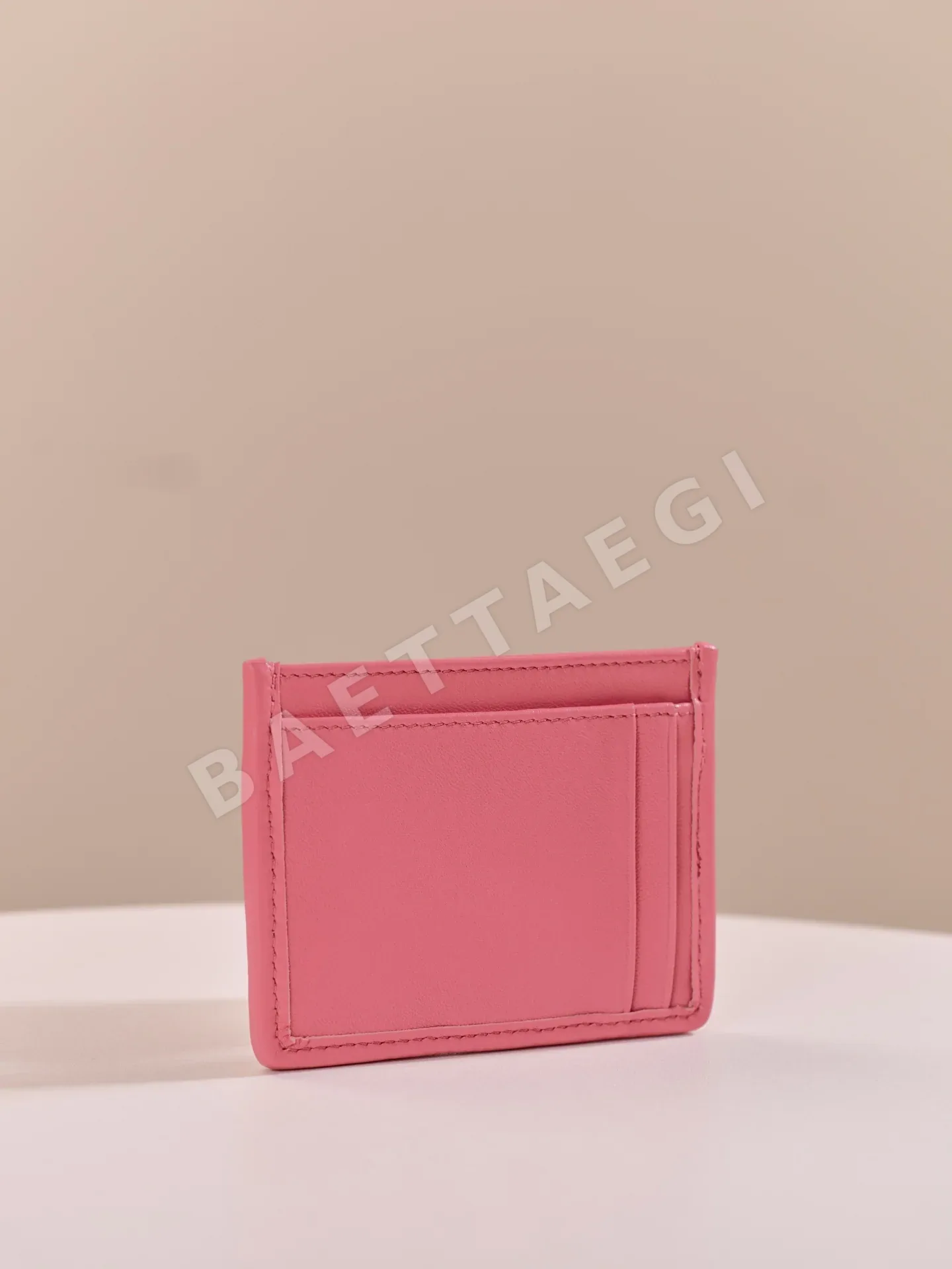 미우미우 마테라세 양가죽 베고니아 핑크 카드 홀더 지갑 상세 이미지 4