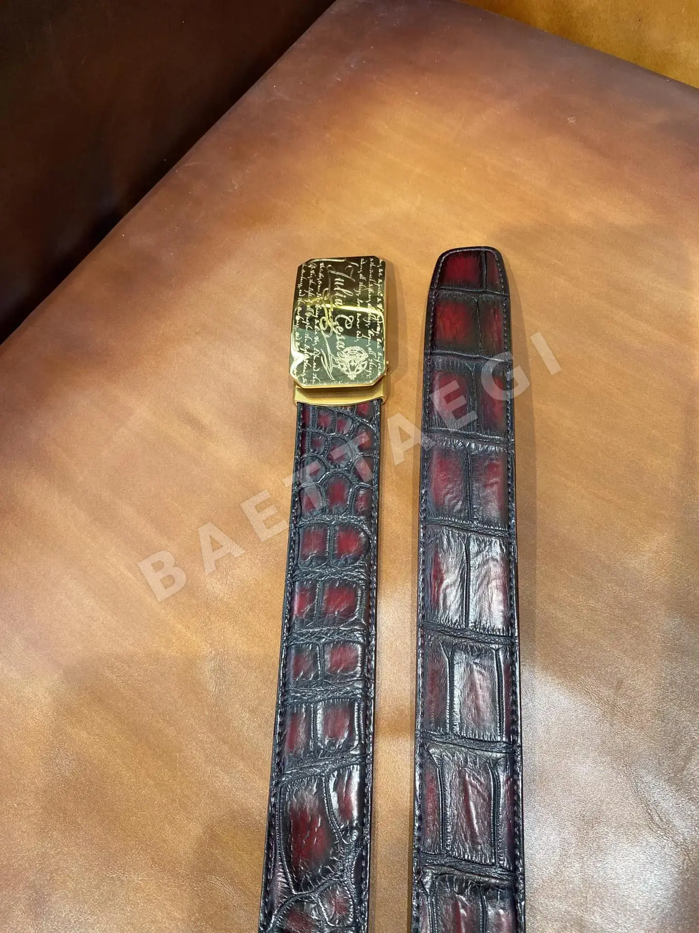 벨루티 크로커다일 가죽 벨트 159759