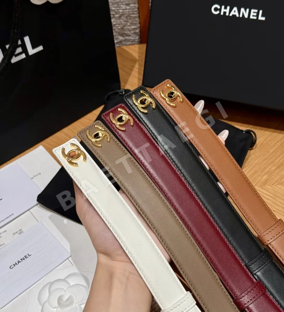 샤넬 회전식 더블 C 메탈 버클 레더 벨트 상세 이미지 4