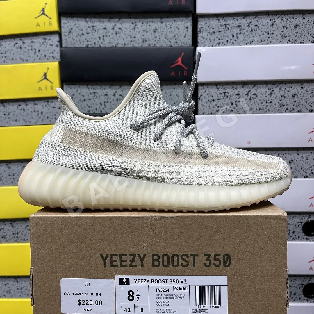 아디다스 [XQ] 이지 부스트 350 V2 FV3254 200784 Adidas Yeezy Boost 350 V2 Lundmark