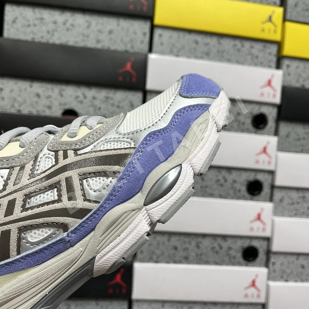 아식스 [RT] 젤 NYC 1203A953-100 200356 Asics Gel-NYC Cream Cloud Grey Blue 상세 이미지 5