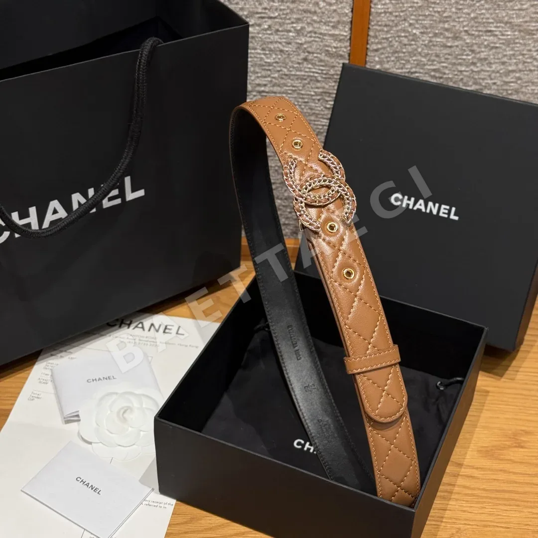 샤넬 다이아몬드 패턴 램스킨 더블 C 메탈 벨트 상세 이미지 4