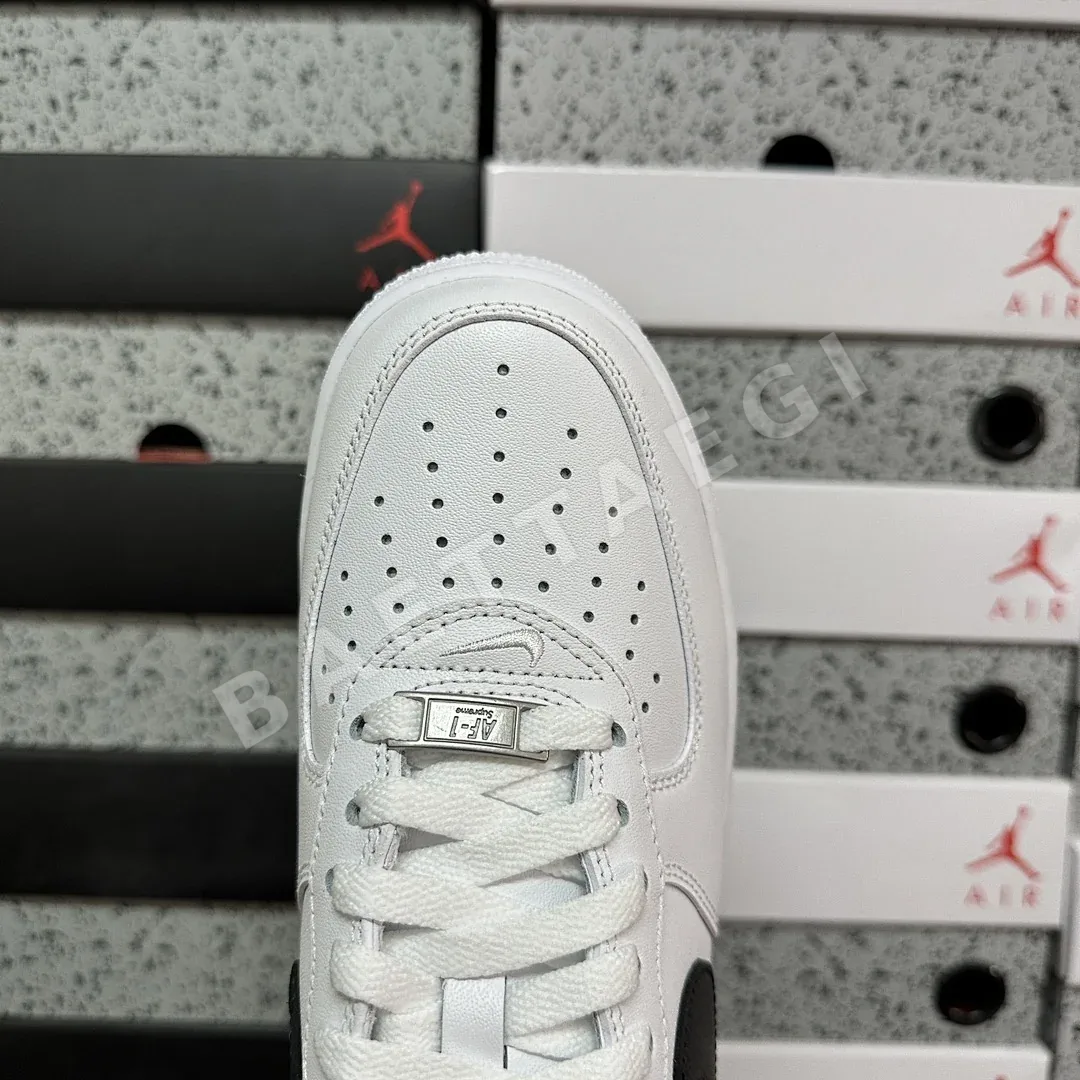 나이키 [G] 에어 포스 1 로우 CU9225-102 201031 Nike Air Force 1 Low Supreme White Black 상세 이미지 9