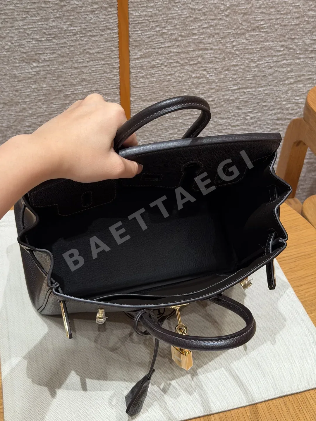 에르메스 버킨 25 토고 가방 상세 이미지 9