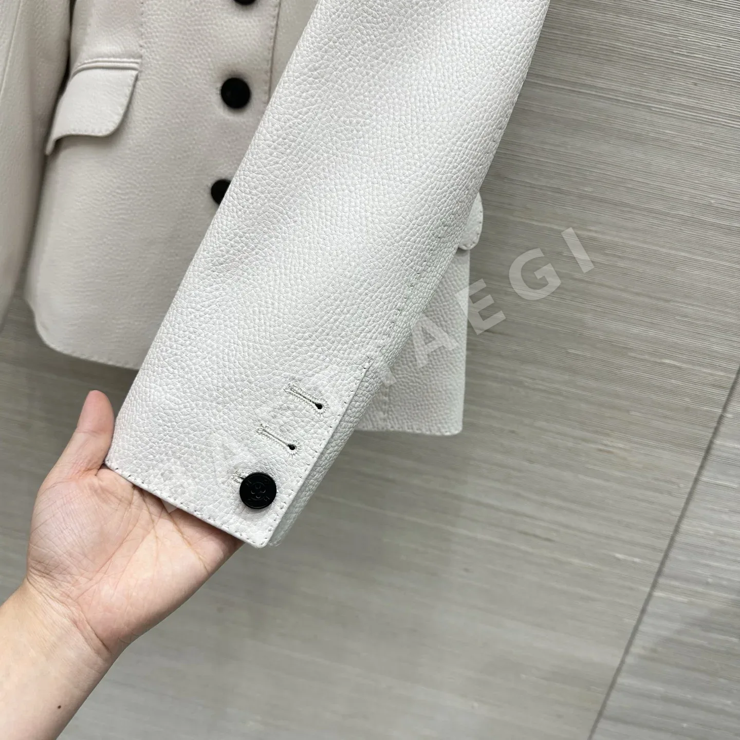 에르메스 여성 램스킨 테일러드 자켓 상세 이미지 7