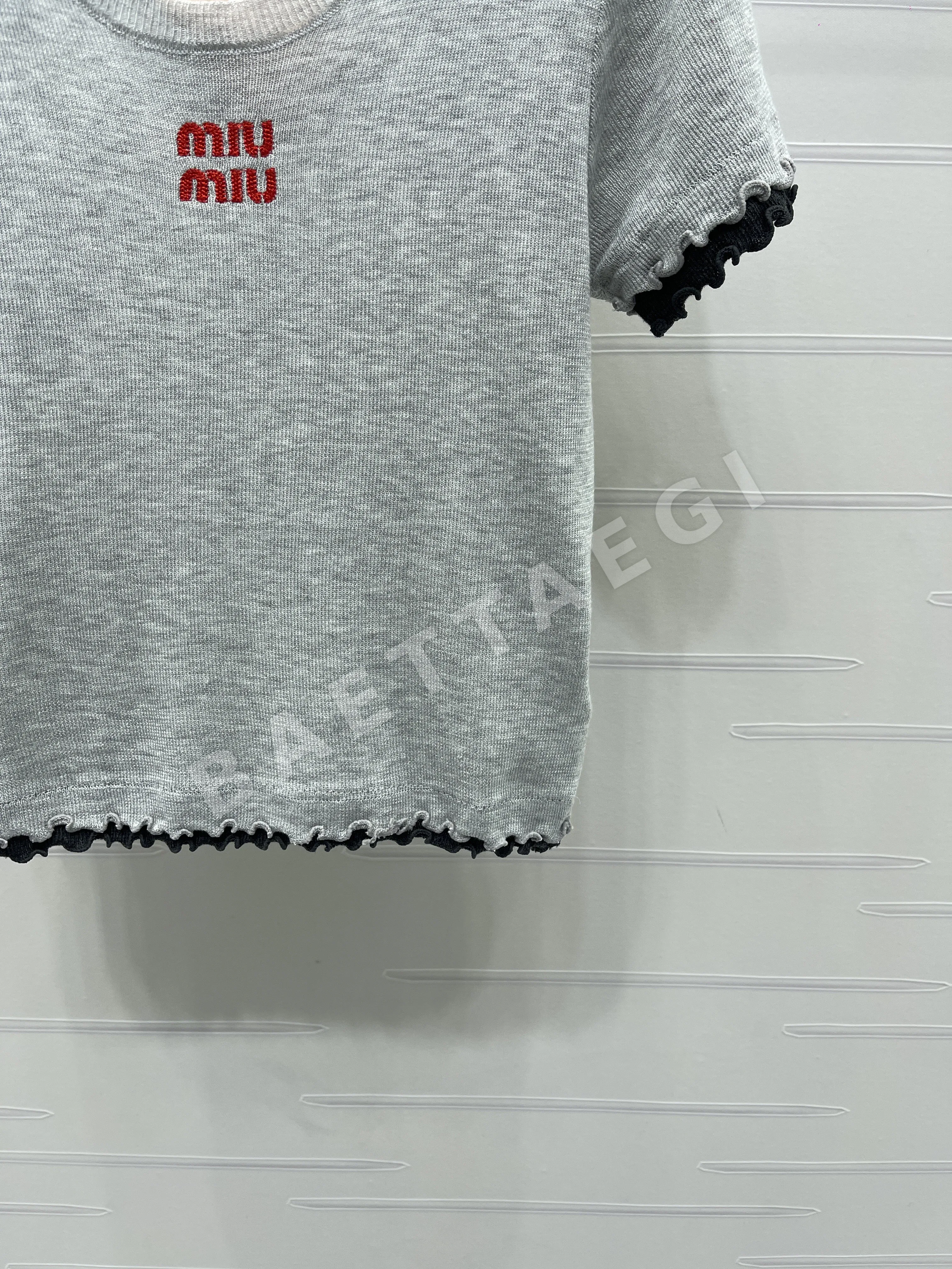 미우미우 여성 반팔 상세 이미지 15