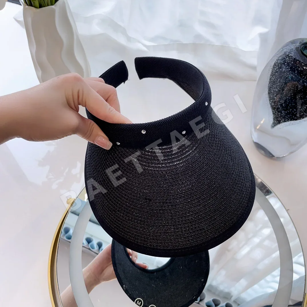 샤넬 꽈배기 머리핀 장식 바이저 캡 상세 이미지 8