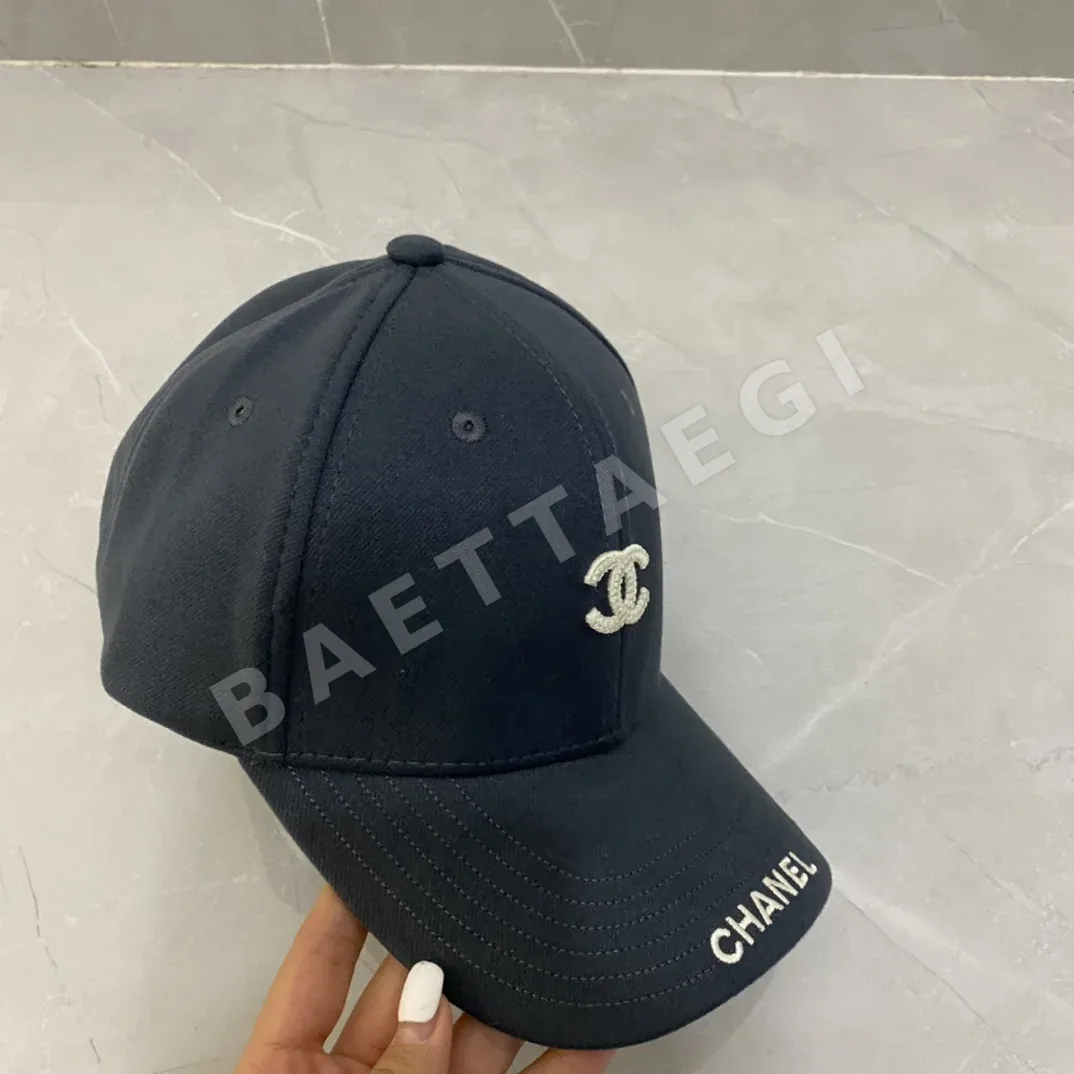 샤넬 레트로 감성 야구모자 상세 이미지 3