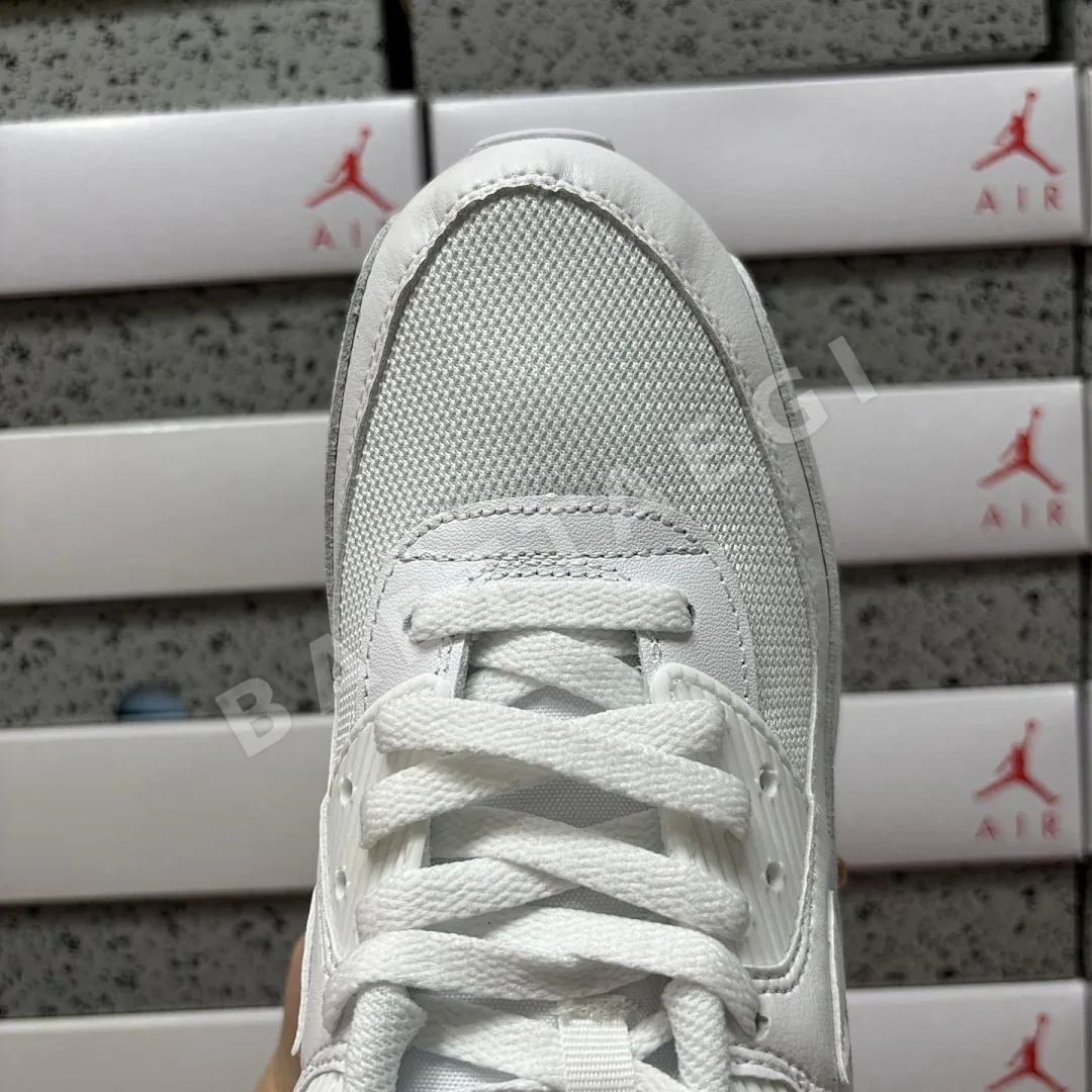 나이키 [XY] 에어 맥스 90 CN8490-100 201053 Nike Air Max 90 Recraft Triple White 상세 이미지 7