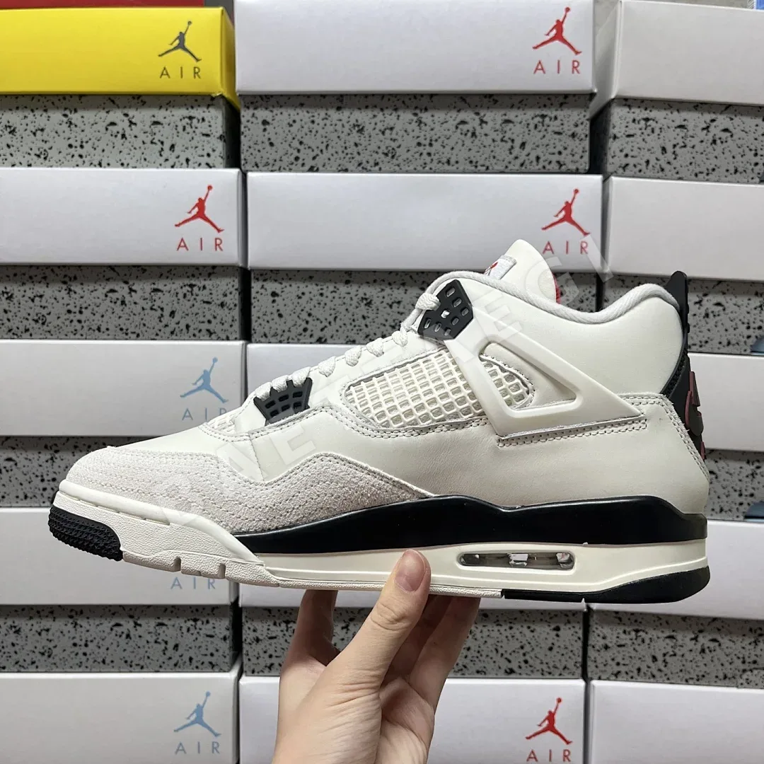 나이키 [GX] 화이트 블랙 레드 IM4002-100 201301 Nike Flight Club 상세 이미지 2