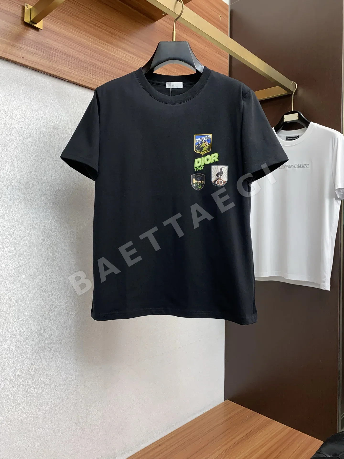 디올 크루넥 화이트 코튼 반팔 티셔츠 47423