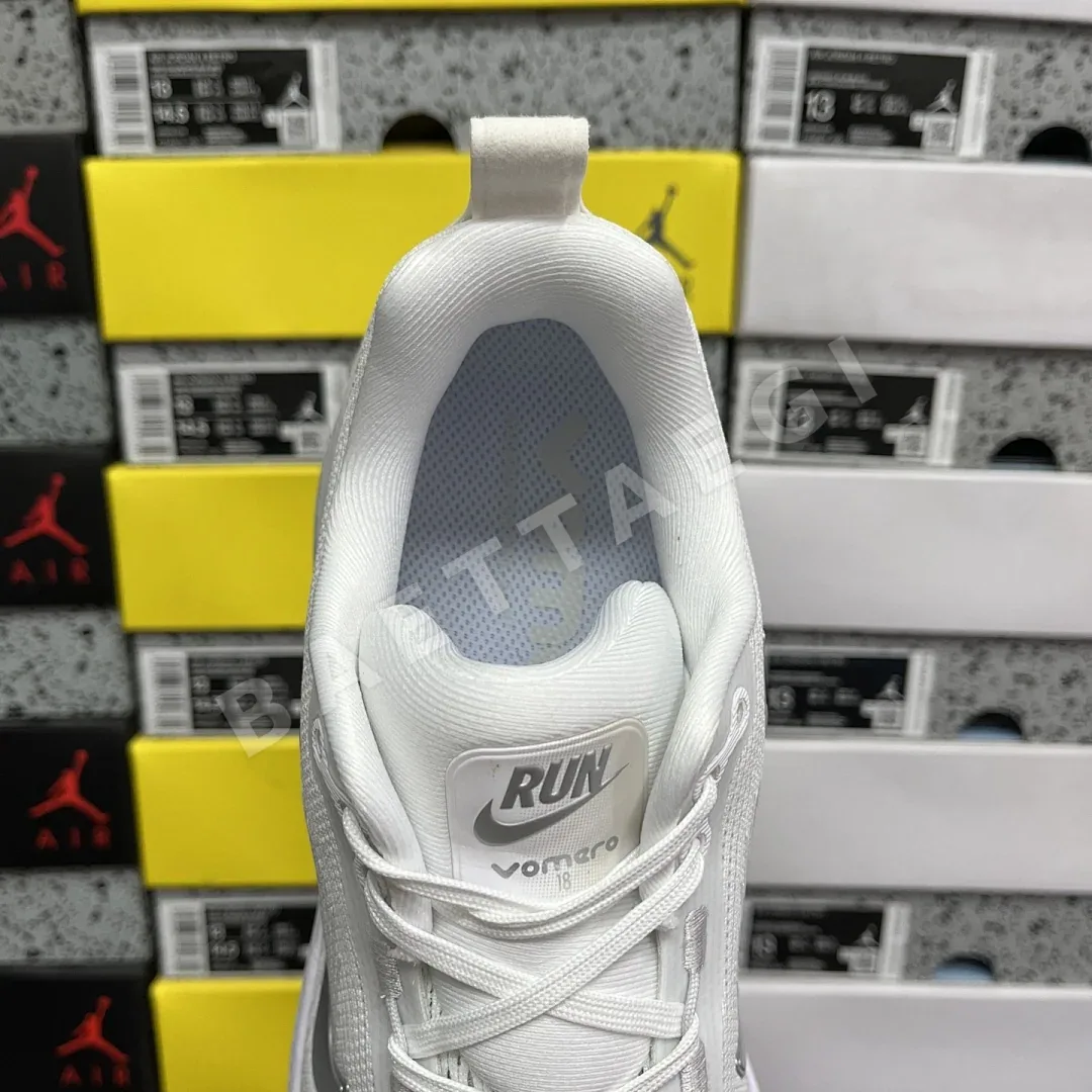 나이키 줌 보메로 18 HM6804-104 201108 Nike Zoom Vomero 18 상세 이미지 6