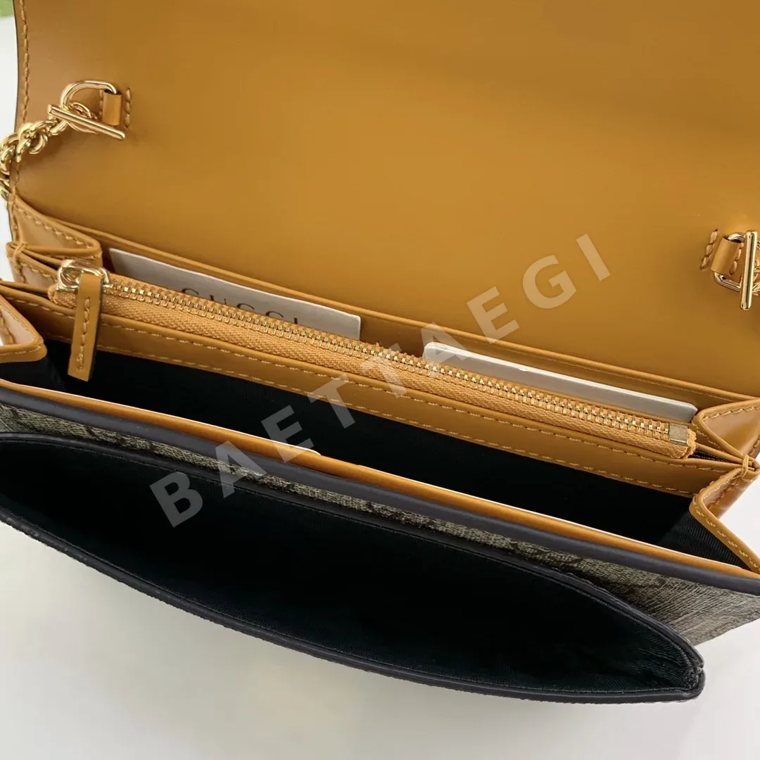구찌 GG 슈프림 캔버스 자물쇠 장지갑 상세 이미지 8