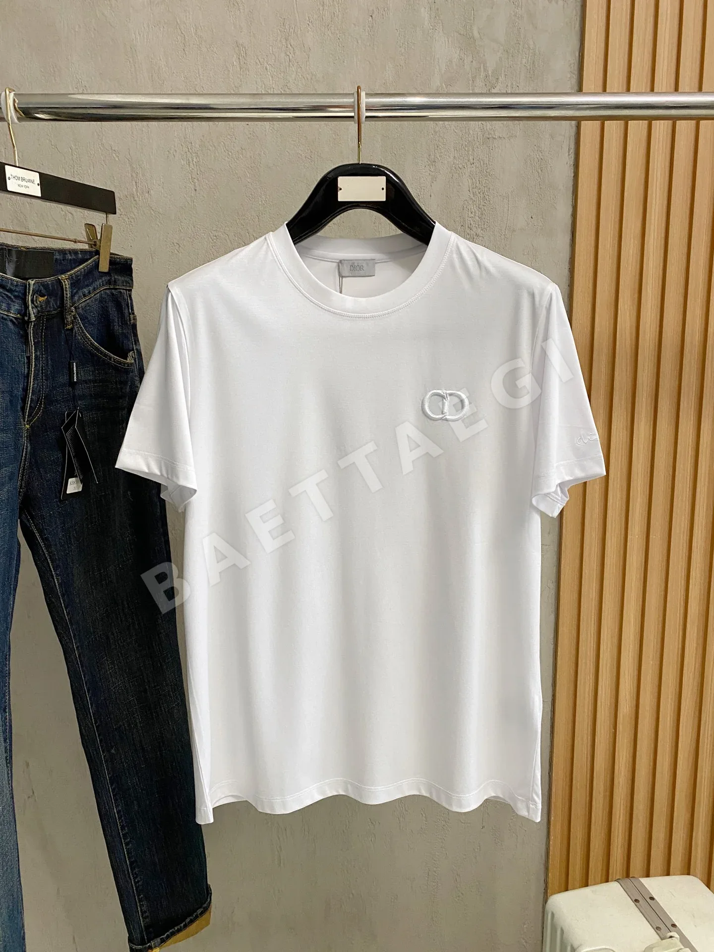 디올 남성 반팔 SS 47560