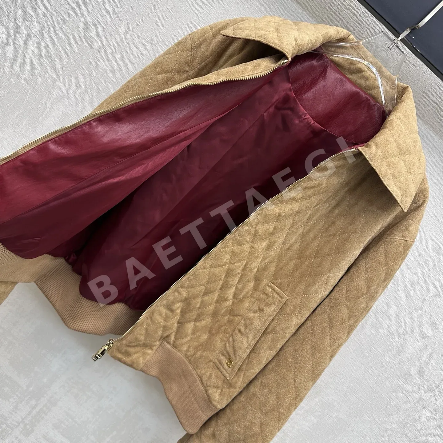 샤넬 스웨이드 퀼팅 여성 자켓 상세 이미지 4