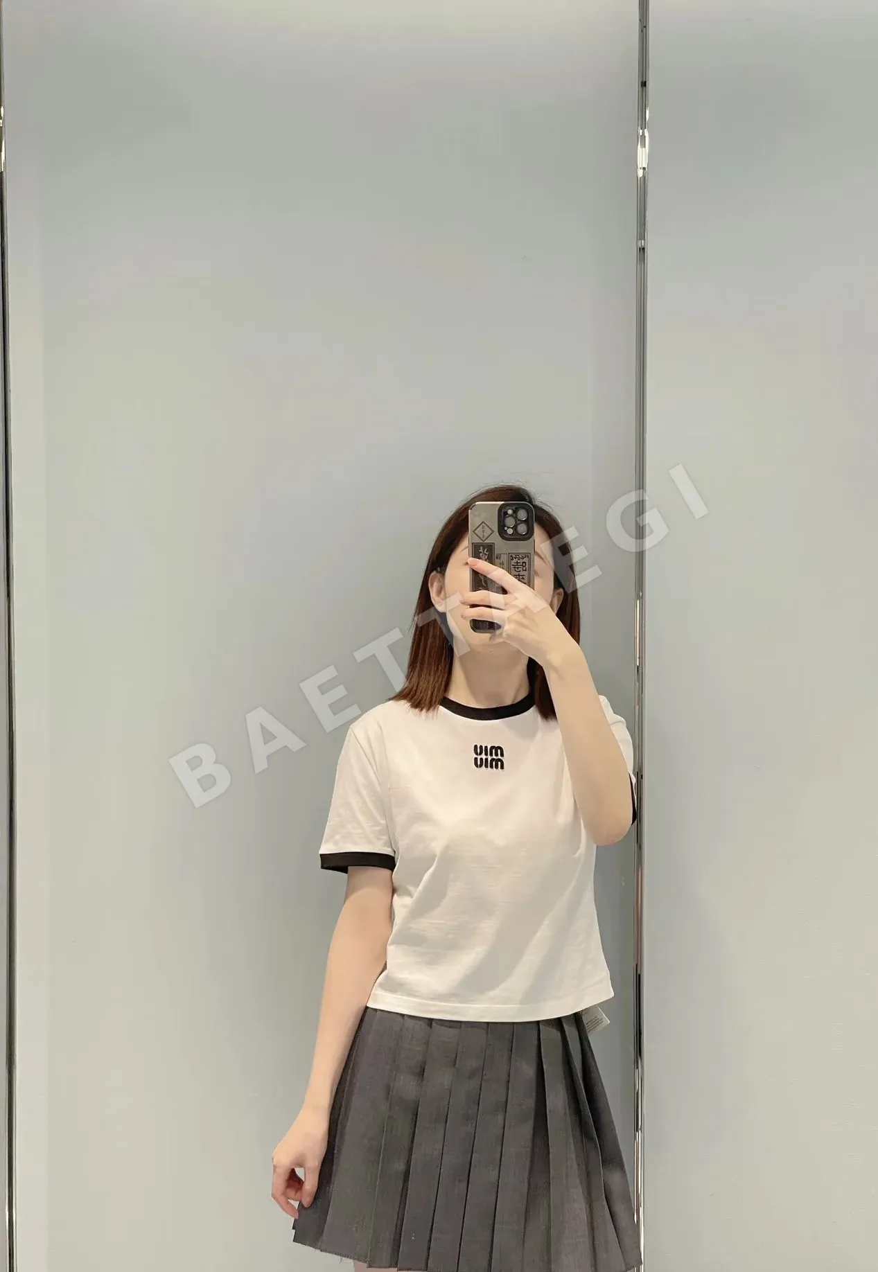 미우미우 컬러 블록 크루넥 반팔 티셔츠 상세 이미지 9