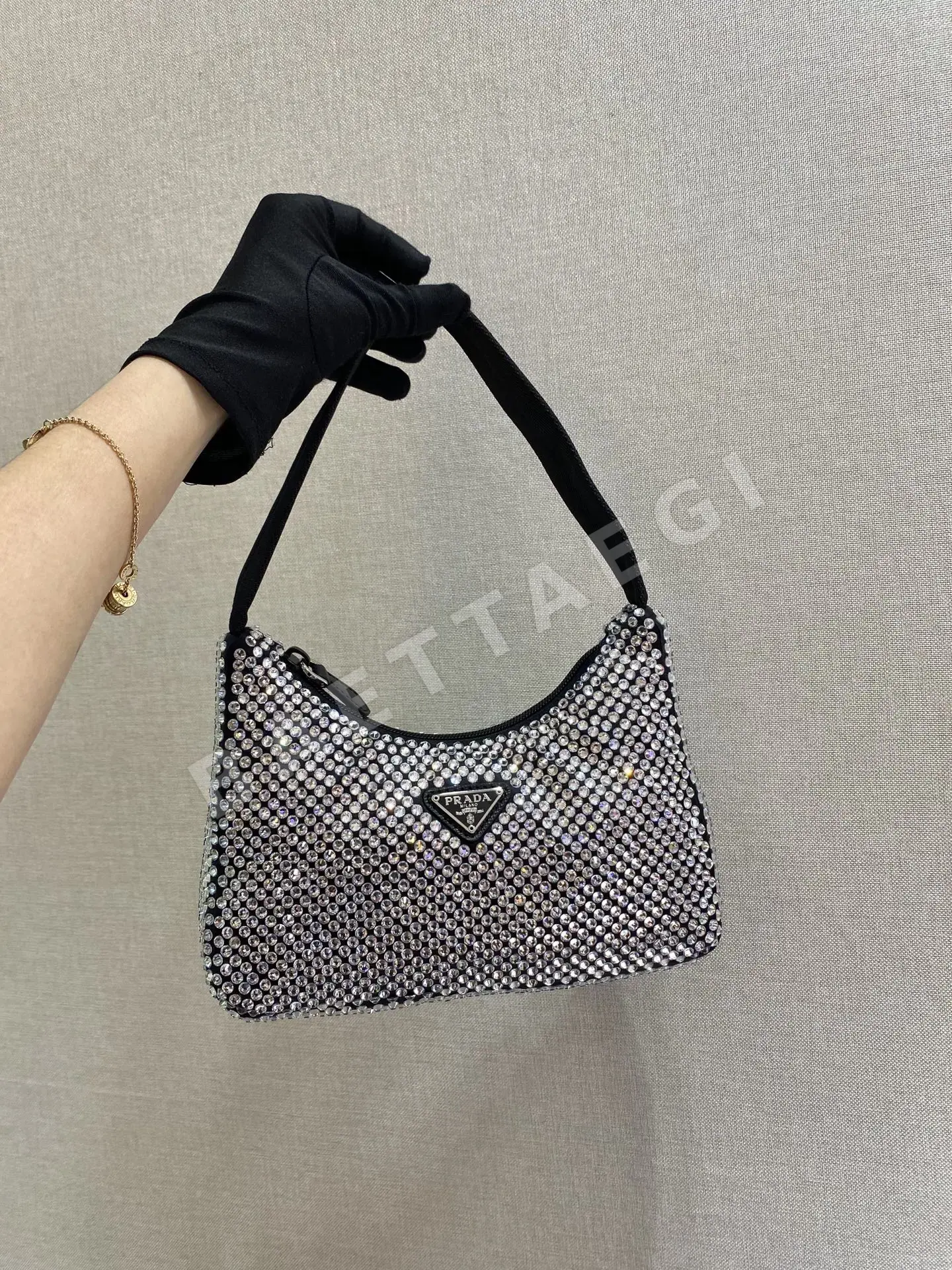 프라다 라인스톤 호보백 1NE515