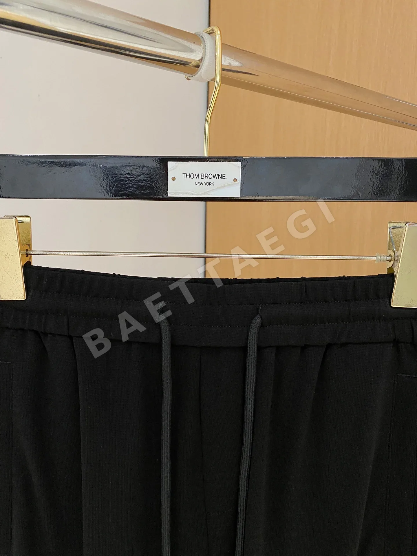 브루넬로쿠치넬리 에어리 라이스 그레인 체크 남성 바지 상세 이미지 3