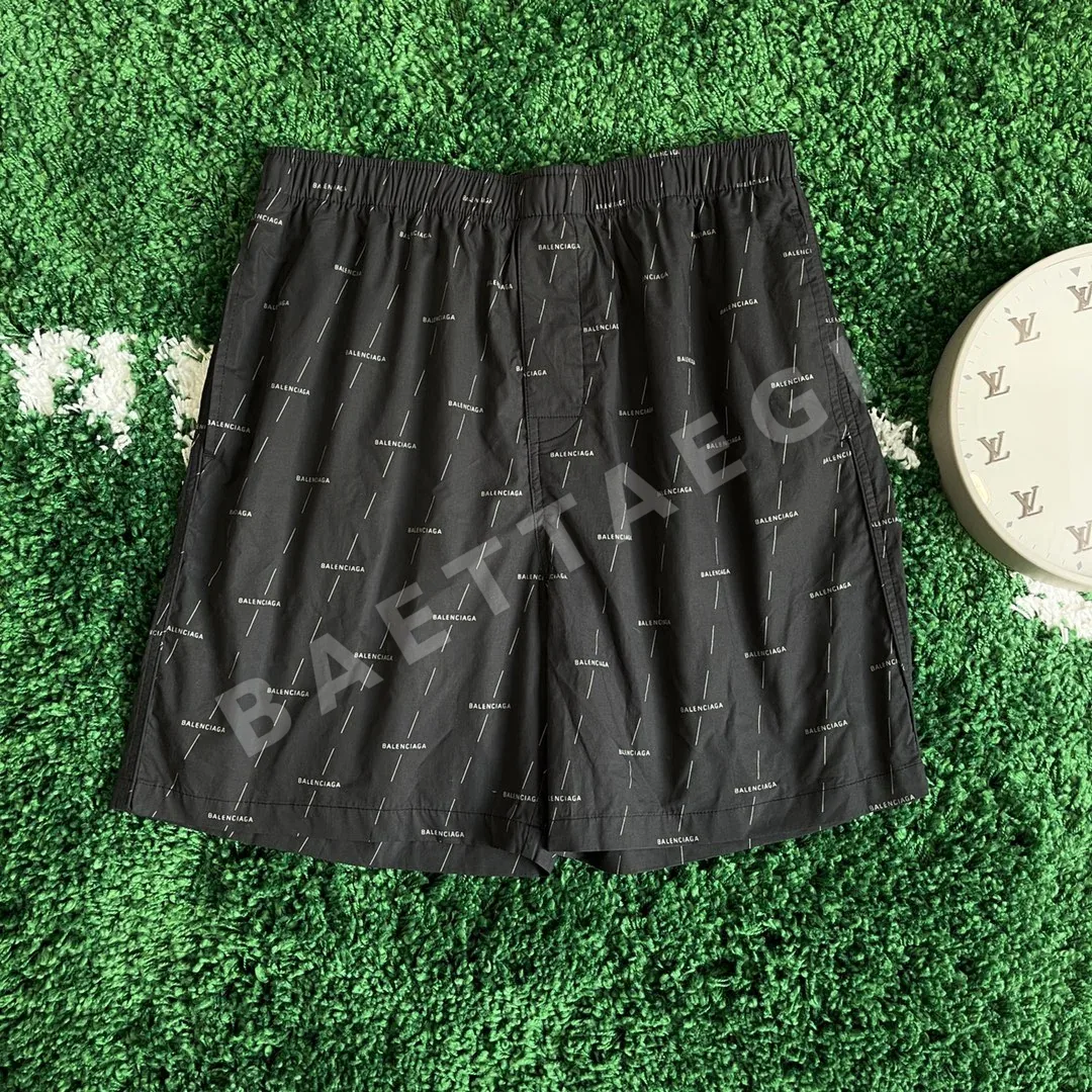 발렌시아가 올오버 프린트 남성 반바지 P230 상세 이미지 9