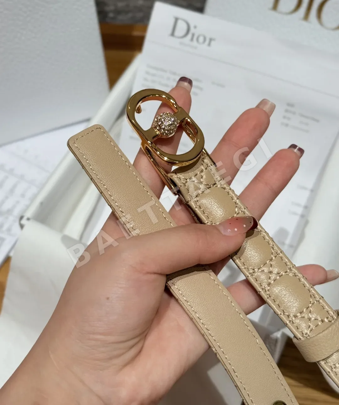 디올 몽테뉴 졸리 소가죽 벨트 상세 이미지 6